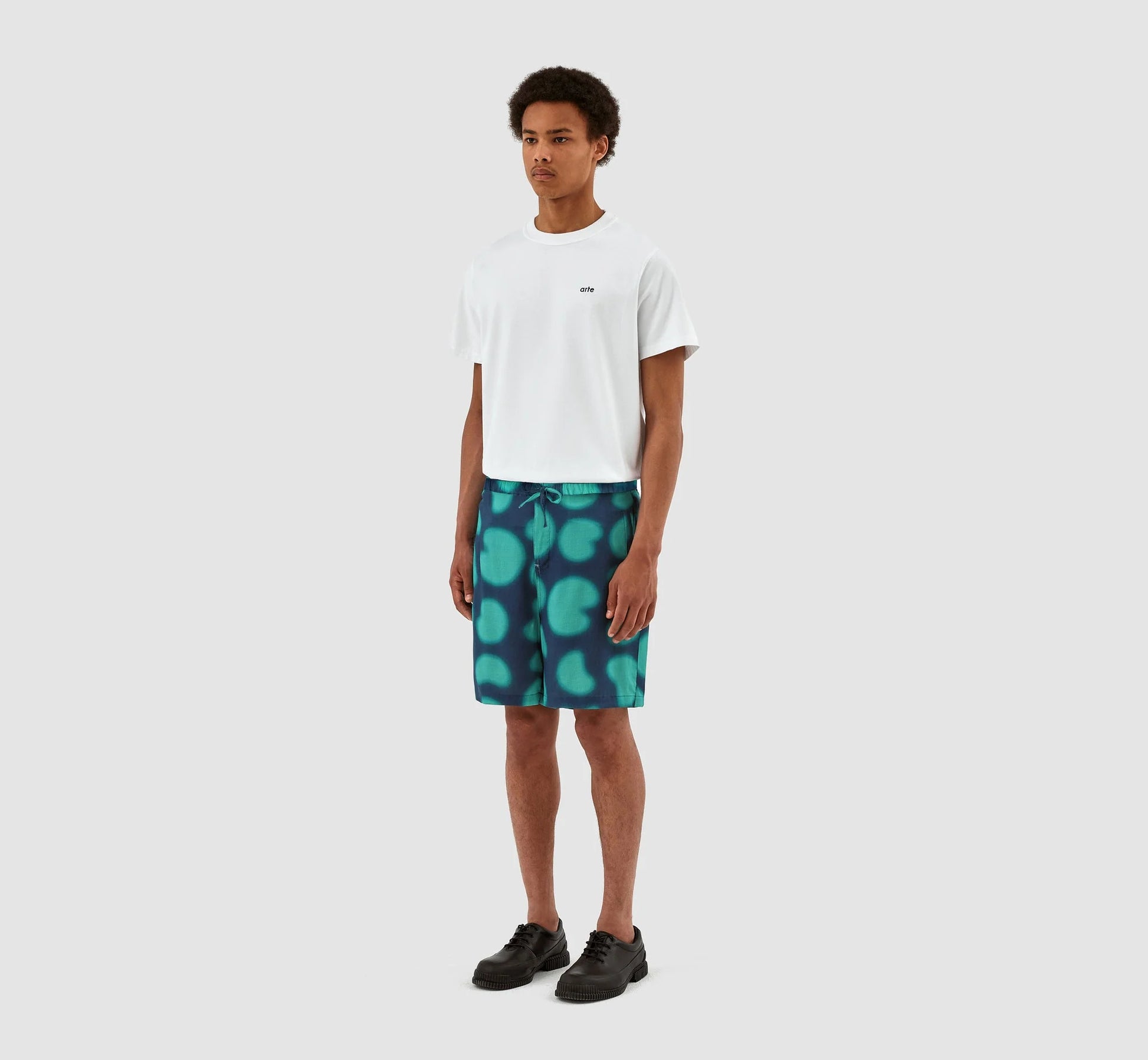 ARTE STOLP PRINT SHORT NAVY GREEN