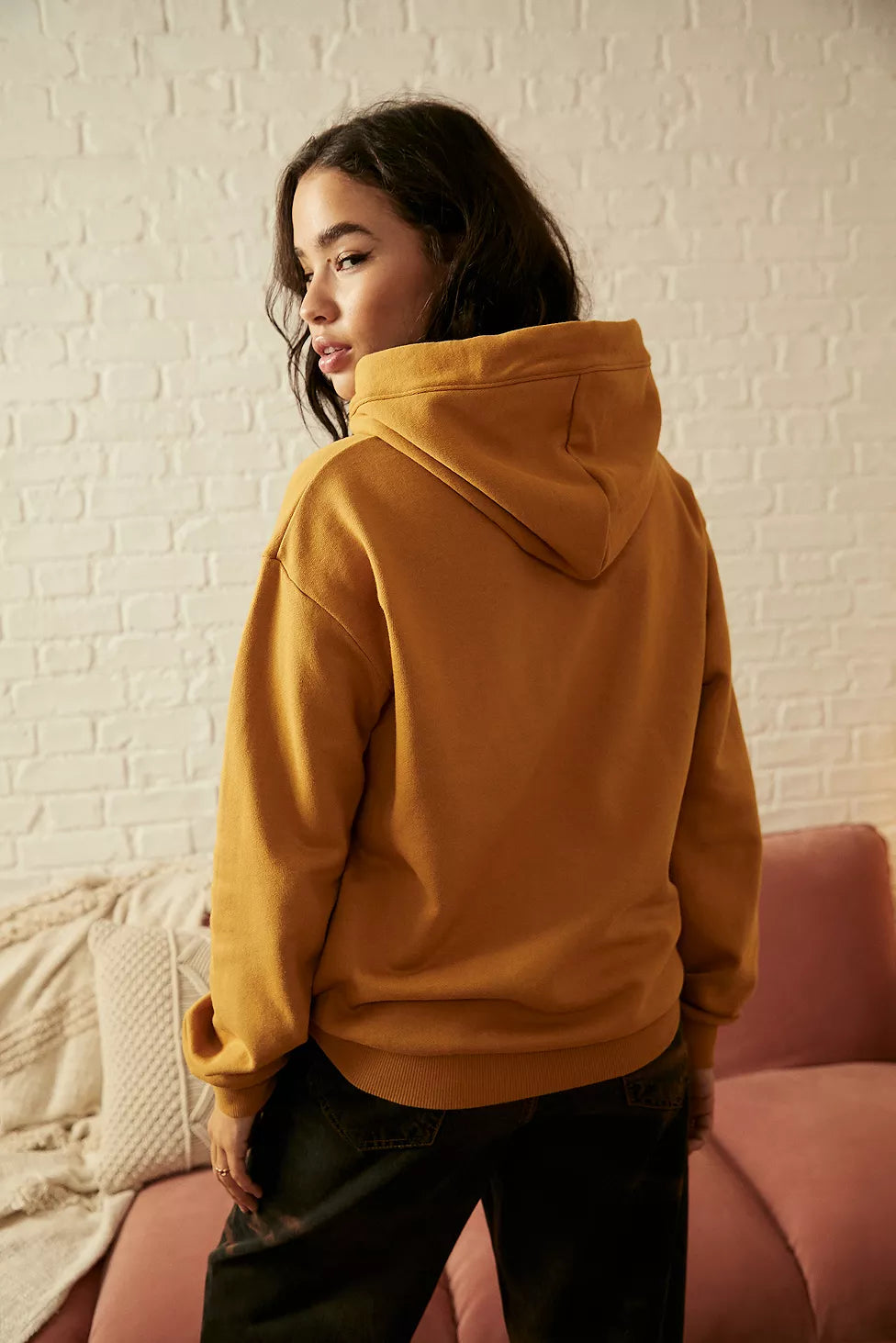GRAMICCI ONE POINT HOODED SWEATSHIRT GOLD