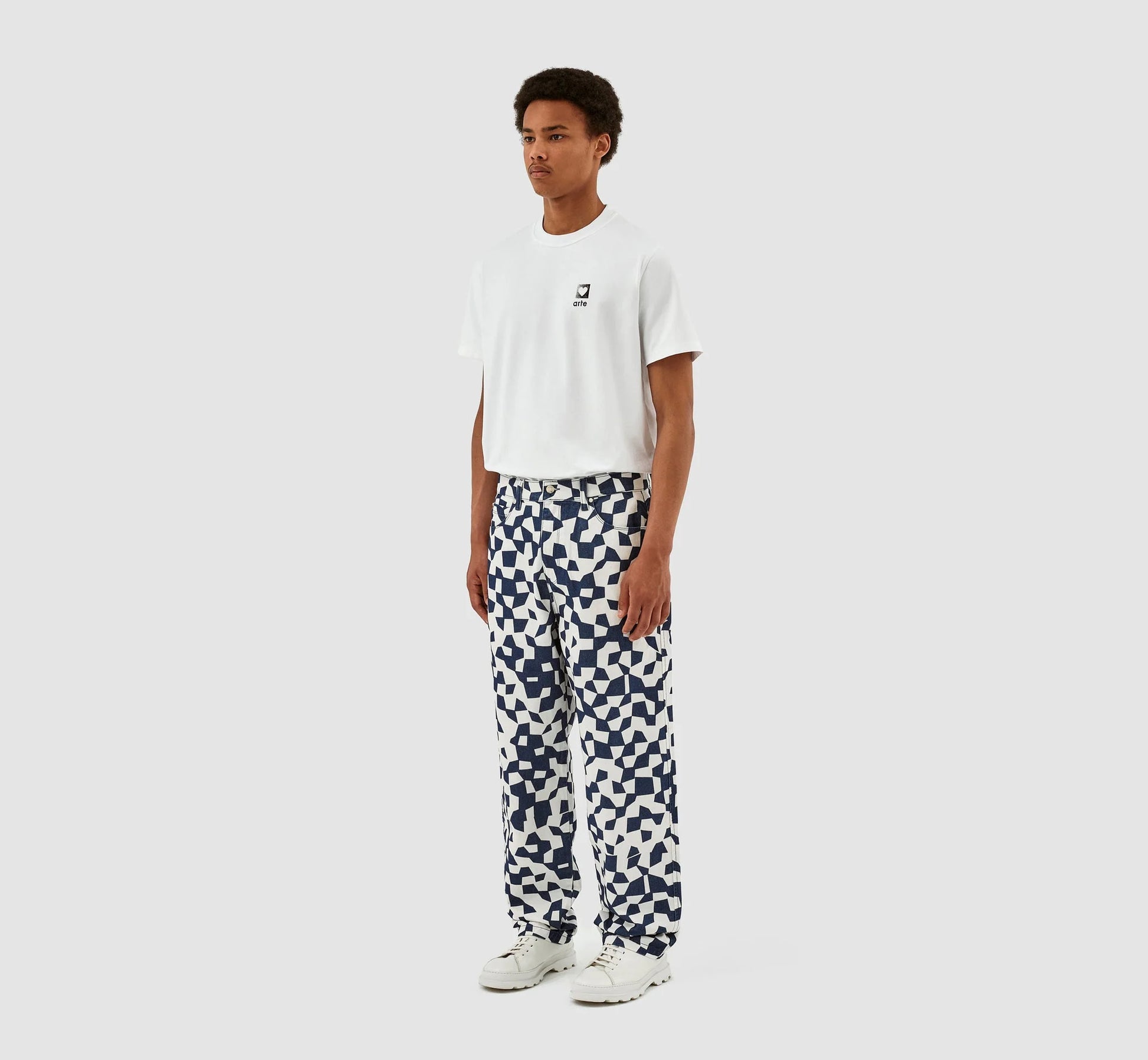 ARTE PAUL ABSTRACT PANTS NAVY WHITE