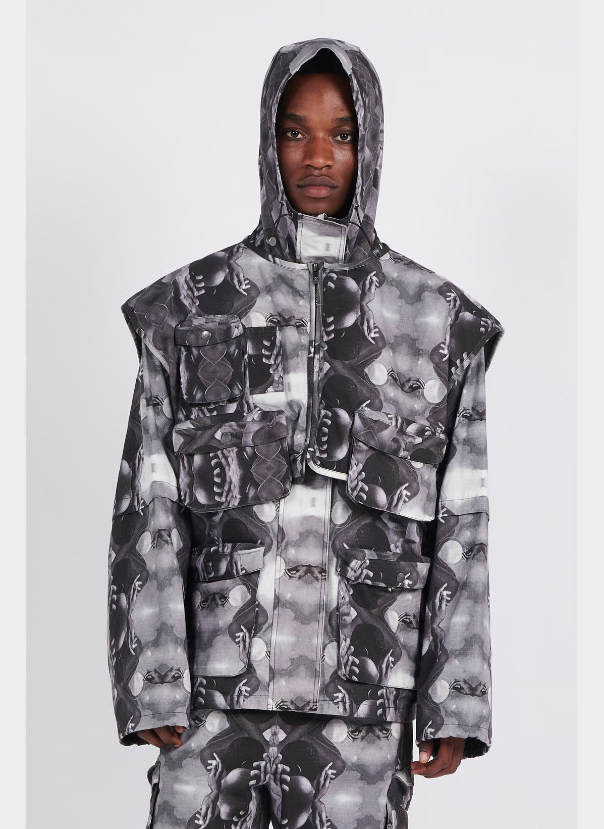 DAILY PAPER SOURCE LANDSCAPE TRACK JACKET BLACK WHITE