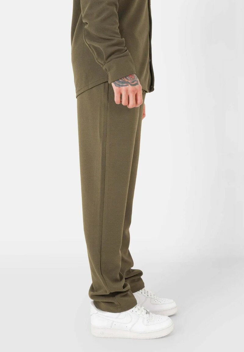 SIXTH JUNE CLASSIC TEXTURED PANTS KHAKI