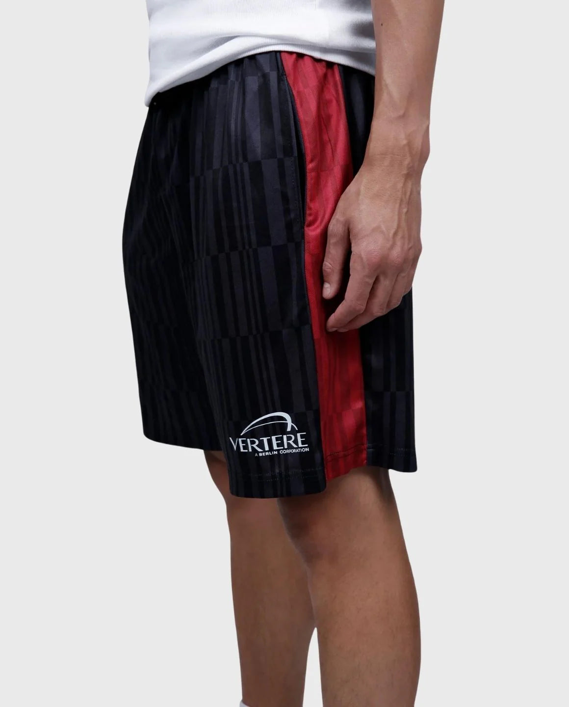 VERTERE BERLIN SOCCER SHORTS RED